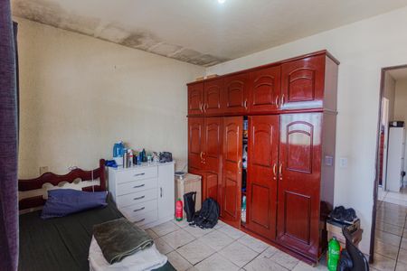 Casa à venda com 100m², 4 quartos e 1 vaga Casa à venda com 100m², 4 quartos e 1 vagaQuarto 4 no 2° Andar