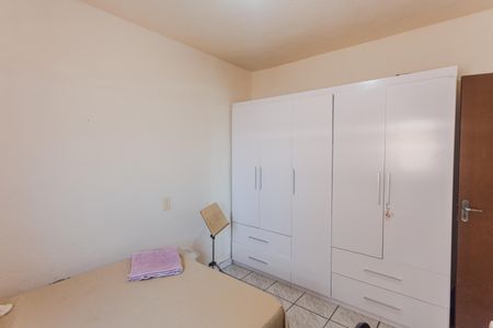 Casa à venda com 100m², 4 quartos e 1 vaga Casa à venda com 100m², 4 quartos e 1 vagaQuarto 2 no 2° Andar