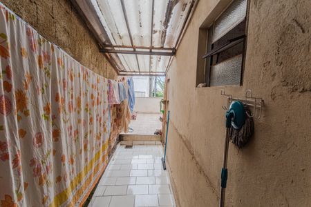 Casa à venda com 100m², 4 quartos e 1 vaga Casa à venda com 100m², 4 quartos e 1 vagaVaranda da Sala