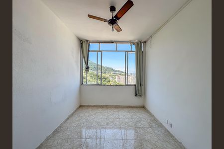 Kitnet/Studio para alugar com 1 quarto, 35m² em Laranjeiras, Rio de Janeiro