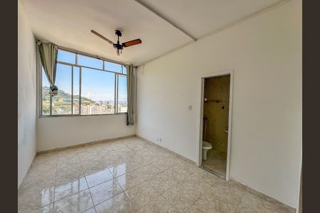 Kitnet/Studio para alugar com 1 quarto, 35m² em Laranjeiras, Rio de Janeiro