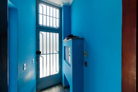 Casa à venda com 425m², 3 quartos e 15 vagas Casa à venda com 425m², 3 quartos e 15 vagasEntrada