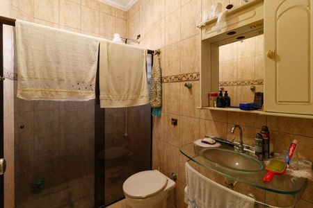 Casa à venda com 425m², 3 quartos e 15 vagas Casa à venda com 425m², 3 quartos e 15 vagasBanheiro