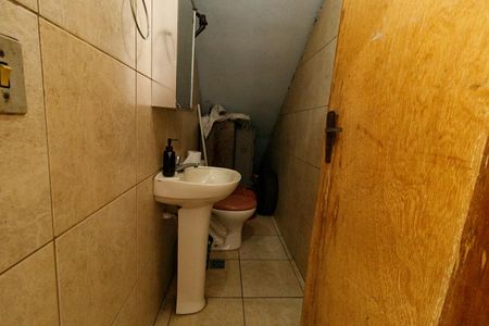 Casa à venda com 425m², 3 quartos e 15 vagas Casa à venda com 425m², 3 quartos e 15 vagasLavabo 2