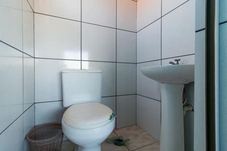 Casa à venda com 425m², 3 quartos e 15 vagas Casa à venda com 425m², 3 quartos e 15 vagasLavabo