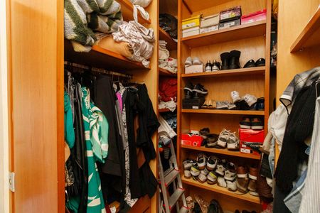 Casa à venda com 425m², 3 quartos e 15 vagas Casa à venda com 425m², 3 quartos e 15 vagasSuíte