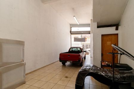 Casa à venda com 425m², 3 quartos e 15 vagas Casa à venda com 425m², 3 quartos e 15 vagasGaragem