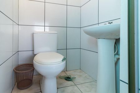 Casa à venda com 425m², 3 quartos e 15 vagas Casa à venda com 425m², 3 quartos e 15 vagasLavabo