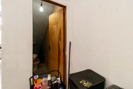 Casa à venda com 425m², 3 quartos e 15 vagas Casa à venda com 425m², 3 quartos e 15 vagasLavabo 2