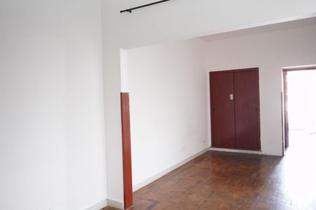 Apartamento para alugar com 78m², 2 quartos e sem vagaSala