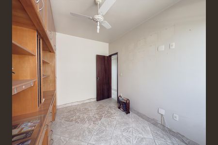 Apartamento à venda com 106m², 3 quartos e 2 vagas Apartamento à venda com 106m², 3 quartos e 2 vagasQuarto 2