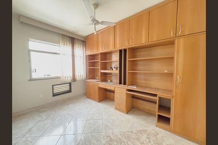 Apartamento à venda com 106m², 3 quartos e 2 vagas Apartamento à venda com 106m², 3 quartos e 2 vagasQuarto 2
