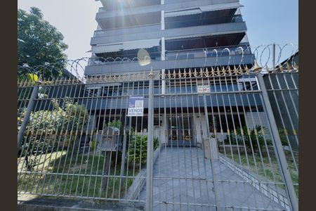 Apartamento à venda com 106m², 3 quartos e 2 vagas Apartamento à venda com 106m², 3 quartos e 2 vagasFachada