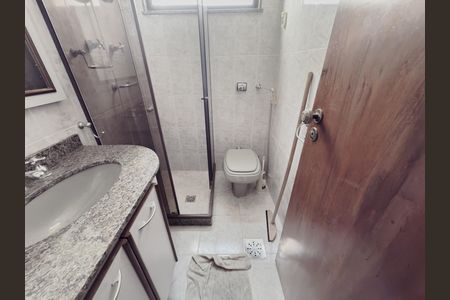 Apartamento à venda com 106m², 3 quartos e 2 vagas Apartamento à venda com 106m², 3 quartos e 2 vagasBanheiro