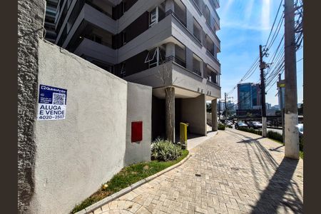 Apartamento para alugar com 32m², 1 quarto e 1 vagaFachada - Plaquinha