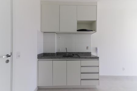 Apartamento para alugar com 32m², 1 quarto e 1 vagaSala / Cozinha