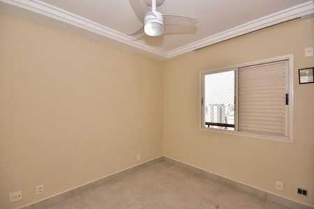 Apartamento à venda com 114m², 4 quartos e 2 vagasSuíte