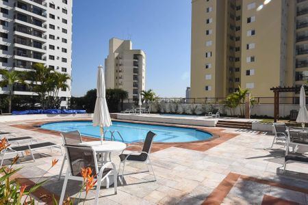Apartamento à venda com 114m², 4 quartos e 2 vagasPiscina