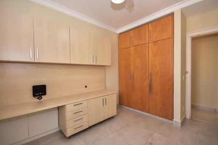 Apartamento à venda com 114m², 4 quartos e 2 vagasQuarto 1