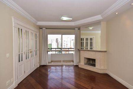 Apartamento à venda com 114m², 4 quartos e 2 vagasSala