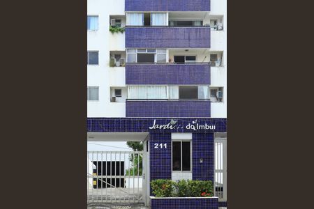 Apartamento para alugar com 65m², 2 quartos e 1 vagaFachada