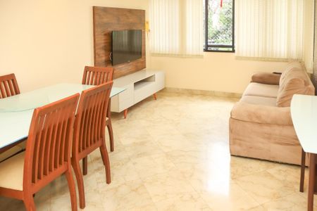 Sala de apartamento para alugar com 2 quartos, 65m² em Imbuí, Salvador