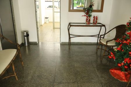 Apartamento para alugar com 65m², 2 quartos e 1 vagaHall de entrada