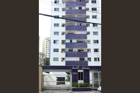 Apartamento para alugar com 65m², 2 quartos e 1 vagaFachada