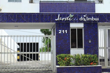 Apartamento para alugar com 65m², 2 quartos e 1 vagaFachada