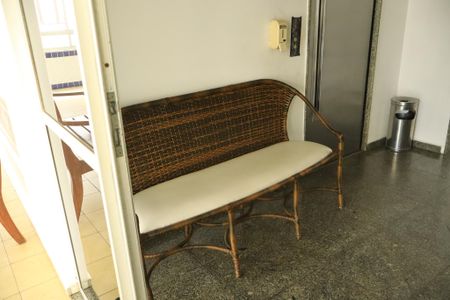 Apartamento para alugar com 65m², 2 quartos e 1 vagaHall de entrada