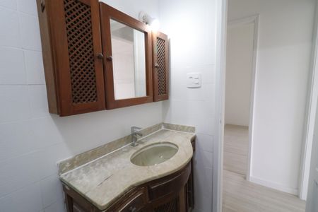 Apartamento para alugar com 84m², 3 quartos e sem vagaBanheiro Social