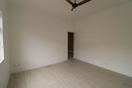 Sala de apartamento à venda com 3 quartos, 84m² em Tauá, Rio de Janeiro