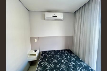 Studio para alugar com 38m², 1 quarto e 1 vaga Studio para alugar com 38m², 1 quarto e 1 vagaQuarto