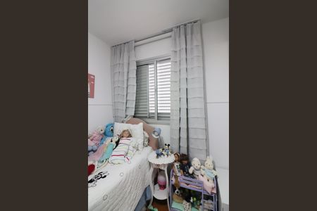 Apartamento à venda com 64m², 3 quartos e 1 vagaQuarto 2