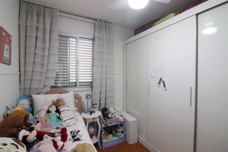 Apartamento à venda com 64m², 3 quartos e 1 vagaQuarto 2