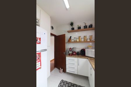 Apartamento à venda com 64m², 3 quartos e 1 vagaCozinha e Área de Serviço