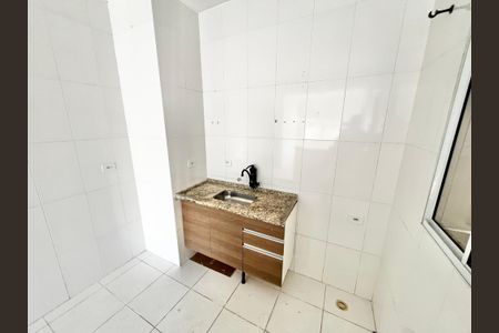 Casa de condomínio para alugar com 50m², 2 quartos e sem vagaSala/Cozinha