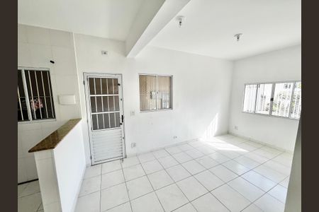 Sala/Cozinha de casa de condomínio para alugar com 2 quartos, 50m² em Casa Verde, São Paulo