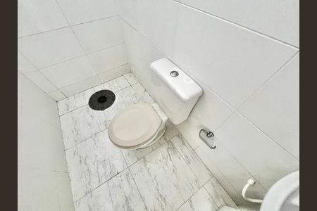 Casa de condomínio para alugar com 50m², 2 quartos e sem vagaBanheiro