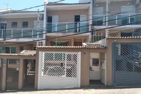 Casa para alugar com 45m², 1 quarto e sem vaga Casa para alugar com 45m², 1 quarto e sem vagaFachada