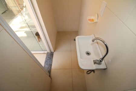 Casa para alugar com 45m², 1 quarto e sem vagaBanheiro