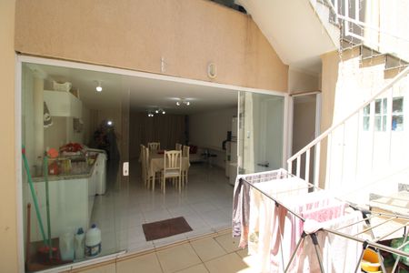 Casa para alugar com 45m², 1 quarto e sem vagaÁrea de Serviço