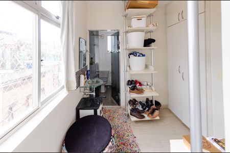 Closet suíte de apartamento à venda com 2 quartos, 70m² em Gutierrez, Belo Horizonte