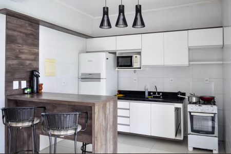 Casa de condomínio à venda com 150m², 3 quartos e 2 vagas