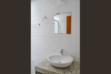 Casa de condomínio à venda com 150m², 3 quartos e 2 vagas