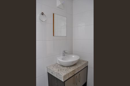 Casa de condomínio à venda com 150m², 3 quartos e 2 vagas