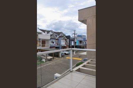 Casa de condomínio à venda com 150m², 3 quartos e 2 vagas