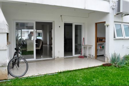 Casa de condomínio à venda com 150m², 3 quartos e 2 vagas
