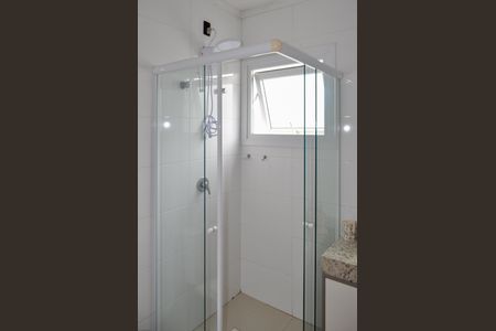 Casa de condomínio à venda com 150m², 3 quartos e 2 vagas