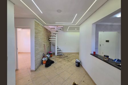 Sala 01 de apartamento para alugar com 3 quartos, 160m² em Jardim Valeria, Guarulhos